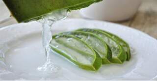 WOW skin science Aloe Vera Gel Review