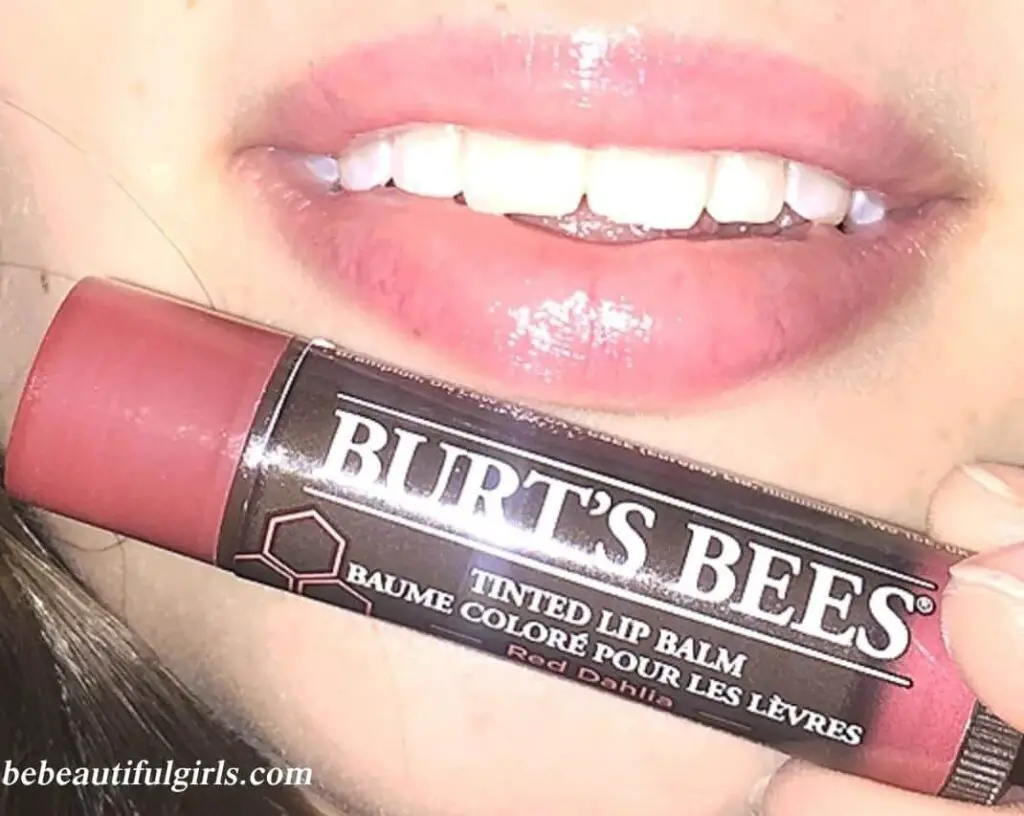 Burt’s Bees Red Dahlia Tinted Lip Balm swatch