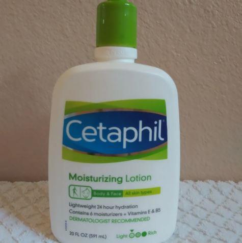 Cetaphil Moisturizing Lotion