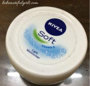 Nivea Soft Light Moisturizer Cream Review