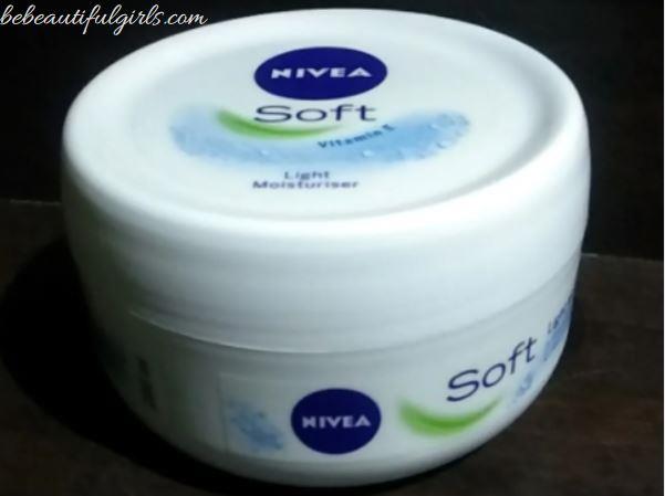 Nivea soft light moisturizer cream