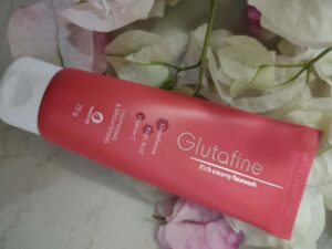 Glutafine Face Wash Review – worth the hype?