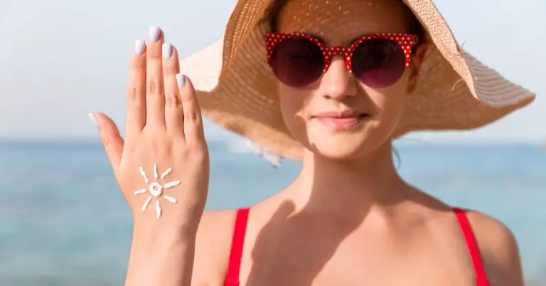 Sunscreen for Healthy Glowing Skin